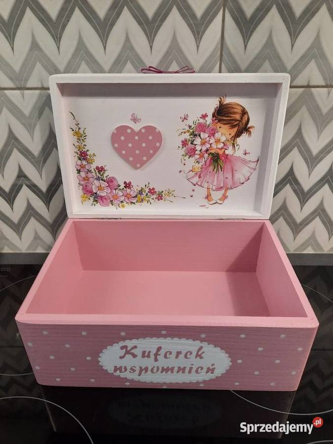 Kuferek z dziewczynką szkatułka decoupage sprzedam