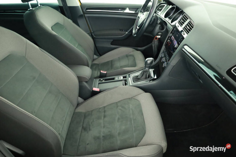 VW Golf 15 TSI Piaseczno sprzedam