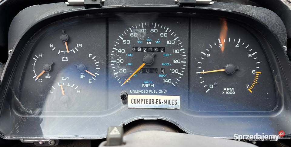 DODGE CHRYSLER LEBARON LE BARON 25I SKRZYNIA Radom sprzedam