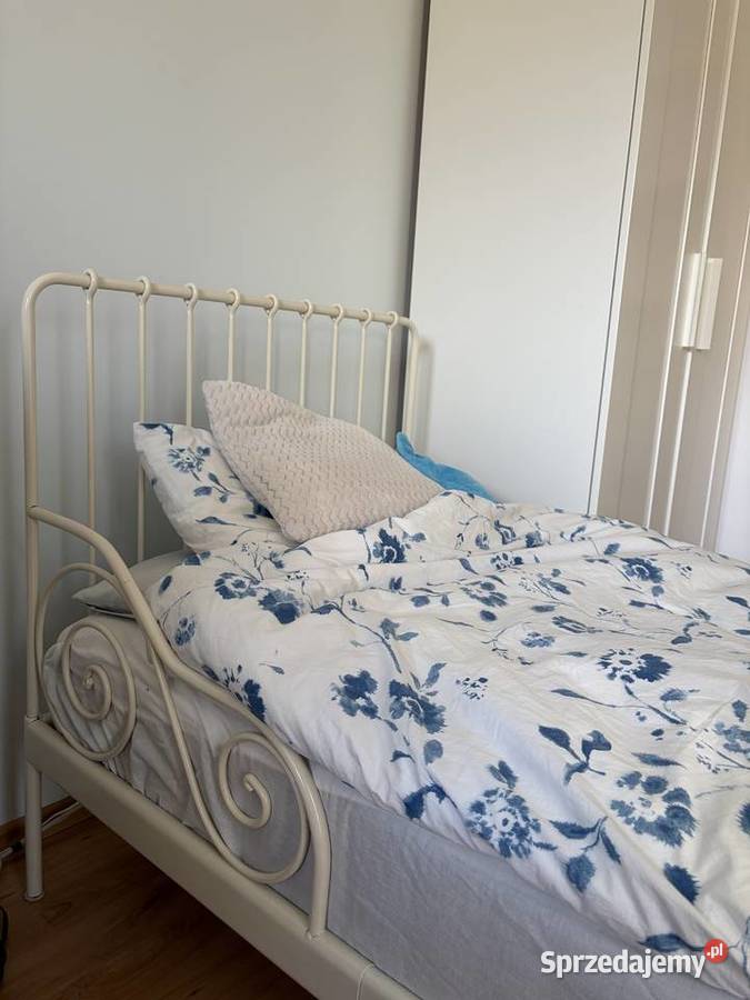 Łóżko białe rosnące z dzieckiem IKEA MINNEN