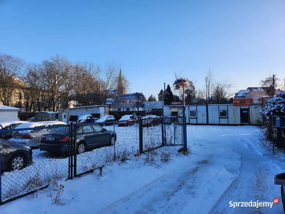 plac w centrum sprzedam
