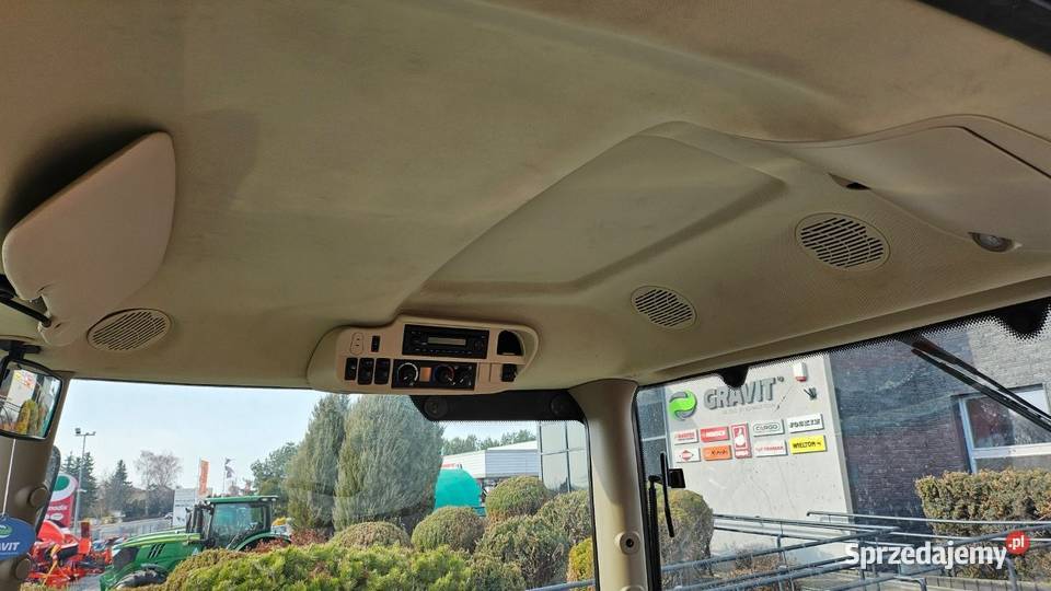 Ciągnik rolniczy John Deere 6215R