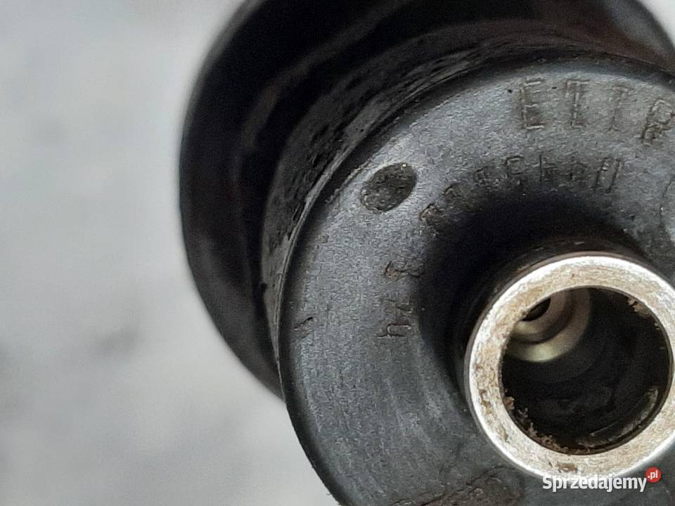 Wtryskiwacz WTRYSKI Opel Astra H 17 0445110174 osobowe Wtryskiwacze Ksawerów