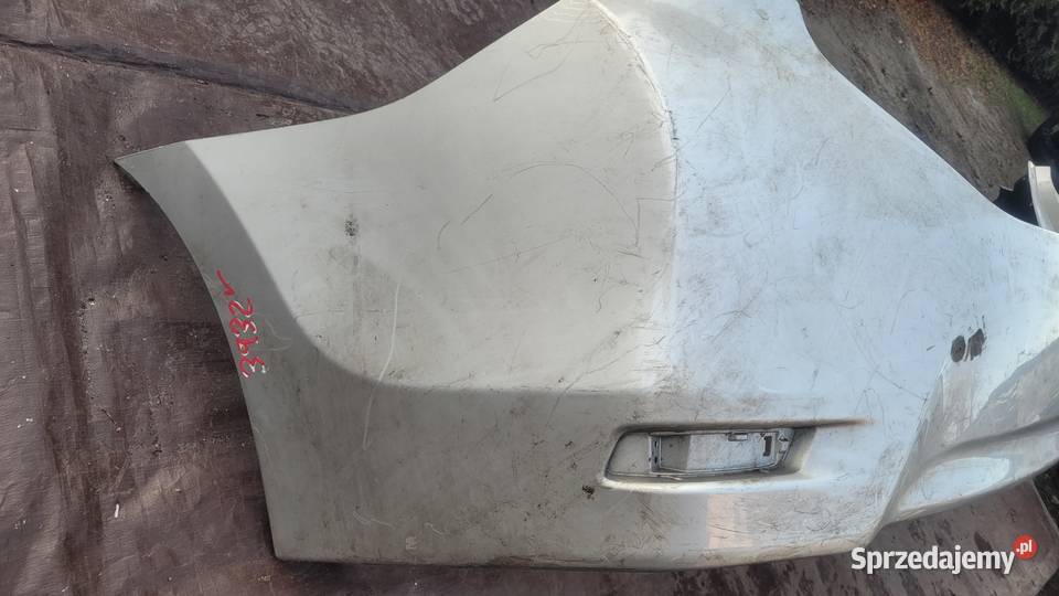 TOYOTA COROLLA E18 E16 2013 ZDERZAK TYL TYLNY Ruda Śląska sprzedam