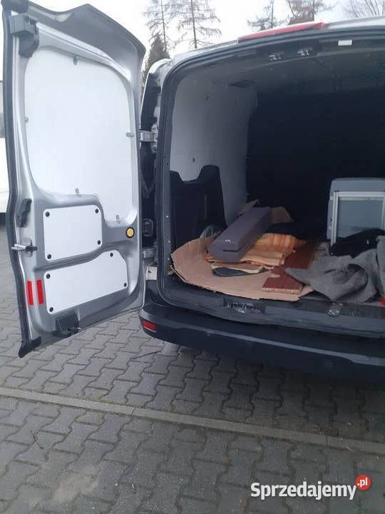 Ford Transit Connect 15 diesel 2016 r mały manualna Dębica sprzedam