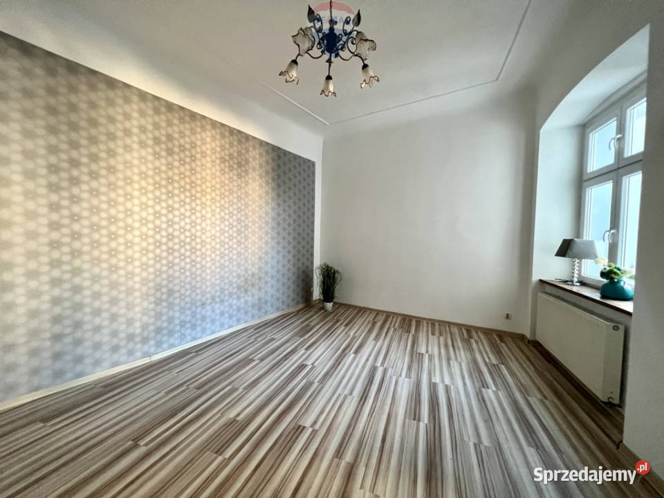 2 pokoje mieszkanie centrum Gniezno Mieszka I sprzedam