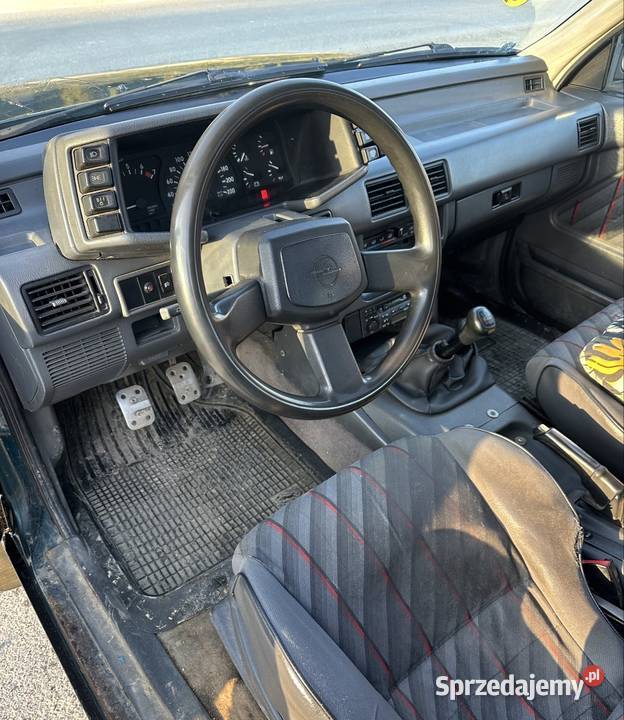 Opel Frontera A 20 benzyna 1994r 4x4 198000km Pilzno sprzedam