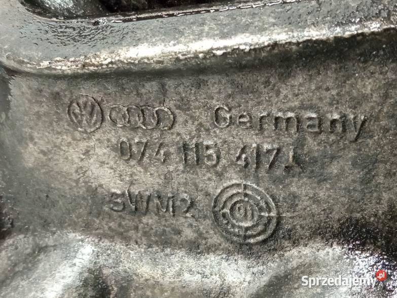 OBUDOWA FILTRA OLEJU 074115417A 24 D Volkswagen