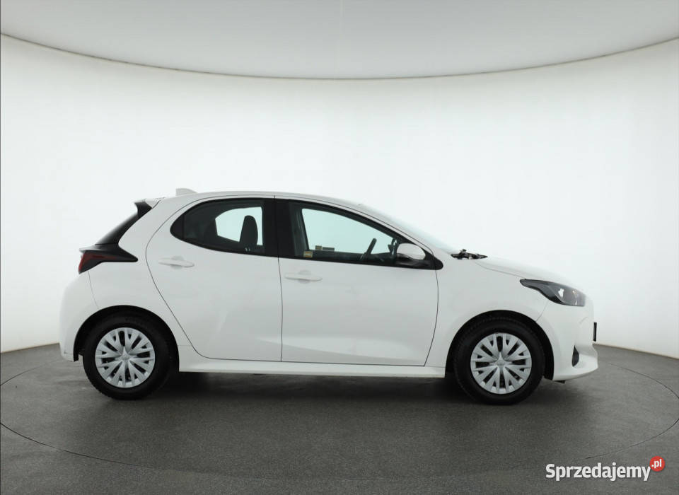 Toyota Yaris 15 VVTi Hybrid Piaseczno