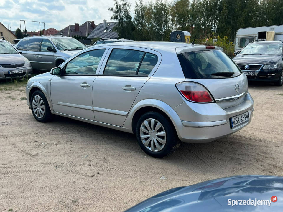 Opel Astra 2009r 14 Benzyna 90 Z Sprawną 246881km mazowieckie sprzedam