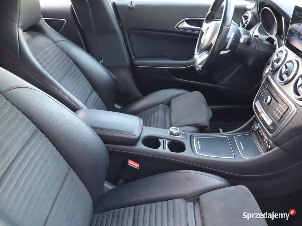 Mercedes CLA 220 4MATIC łopatki zmiany biegów CLA Katowice
