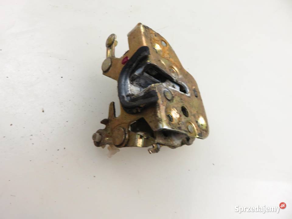 ZAMEK PRAWY PRZEDNI NISSAN PATROL III