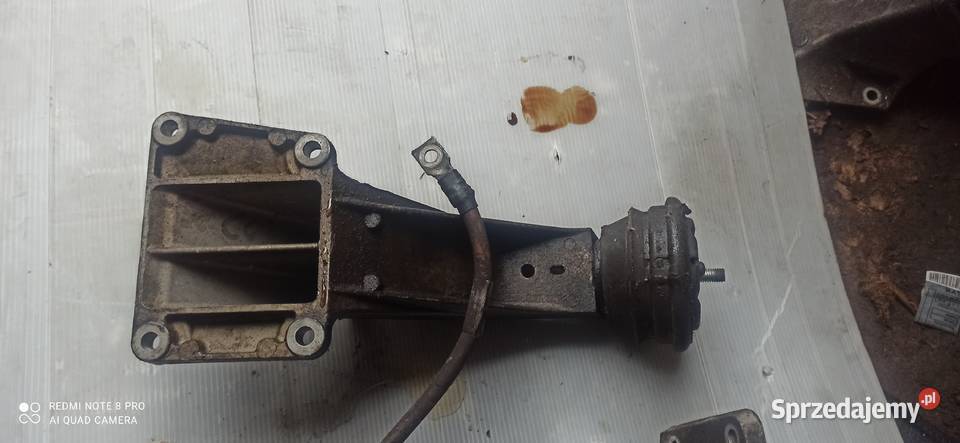 bmw z3 lapa silnika m52b28 sztuka łapa Imielin