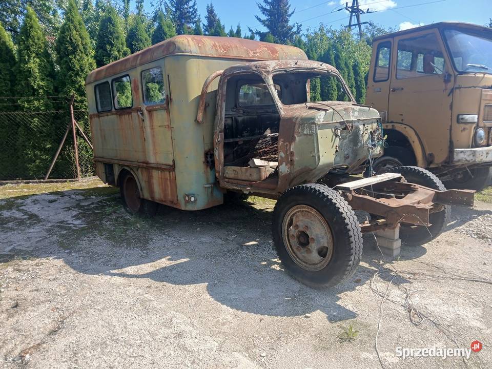 Lublin 51 Karetka