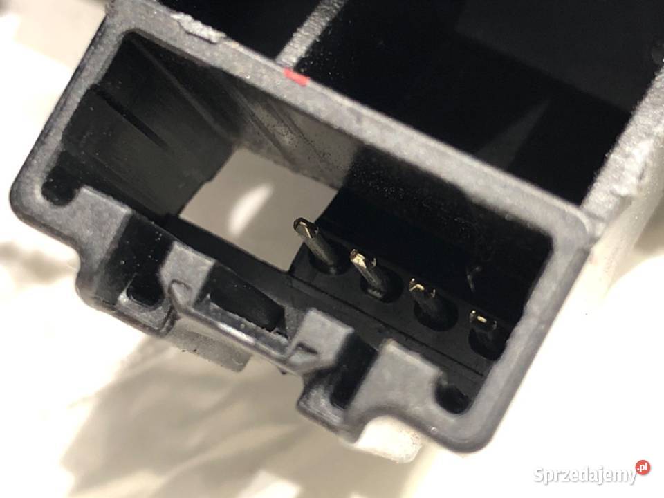 ZAMEK KLAPY TYŁ VOLVO V40 Hatchback 31335870