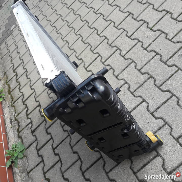 Mercedes AXOR ATEGO chłodnica wody cieczy Częstochowa