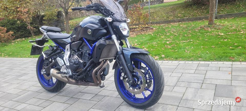 Sprzedam Yamahę MT 07 kupiony w polskim salonie Ryglice