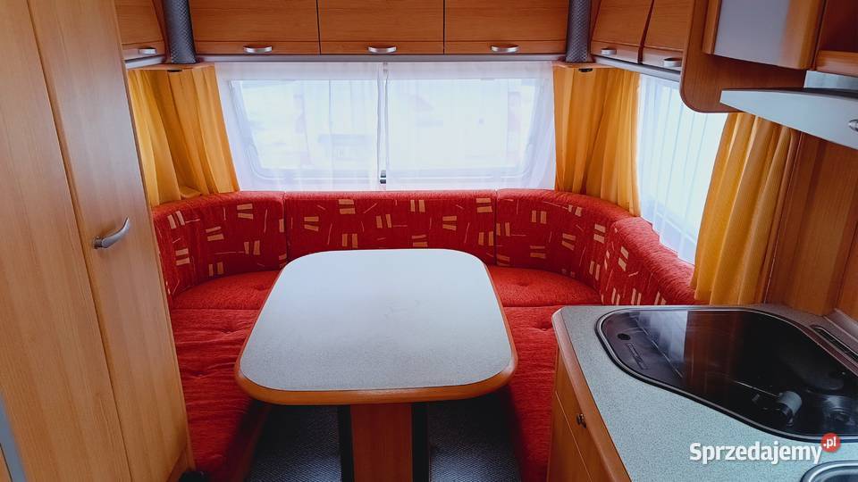 Przyczepa kempingowa campingowa 2007 łóżka Międzybrodzie Bialskie