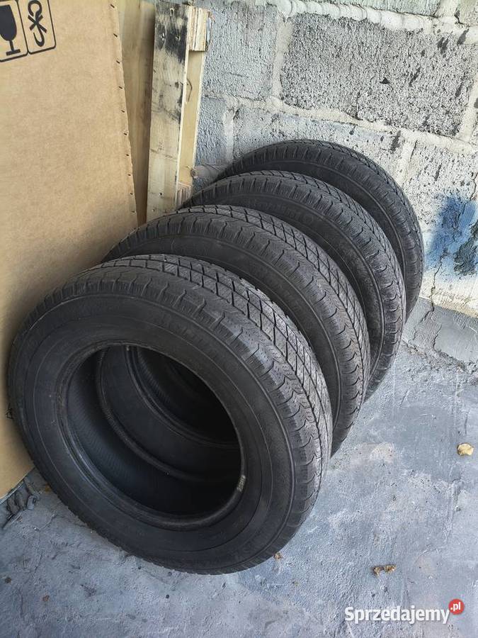 4 opony zimowe Barum 20575 r16c 110108r Rejowiec
