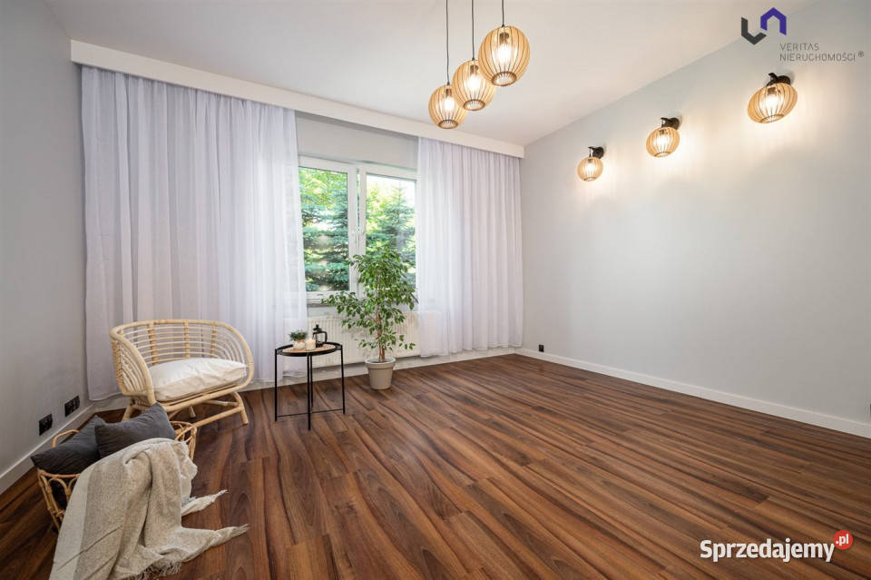 sprzedaży mieszkania Mikołów 6194m2 3pokojowe