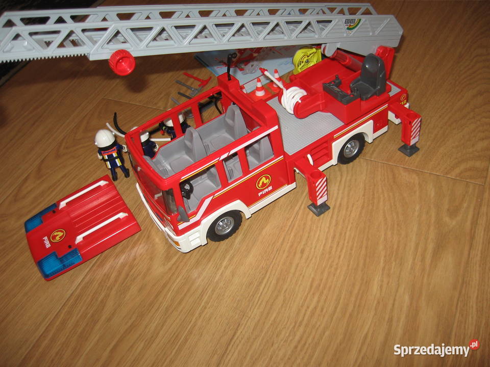 Samochód strażacki z drabiną 9463 komplet bonus Olsztyn