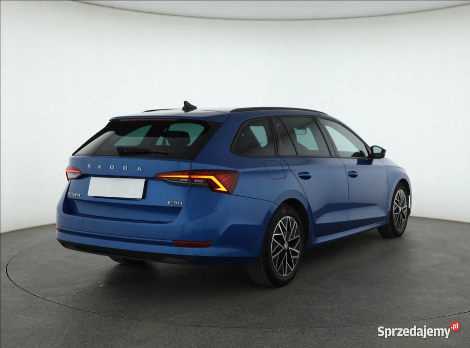 Skoda Octavia 15 TSI etec benzyna