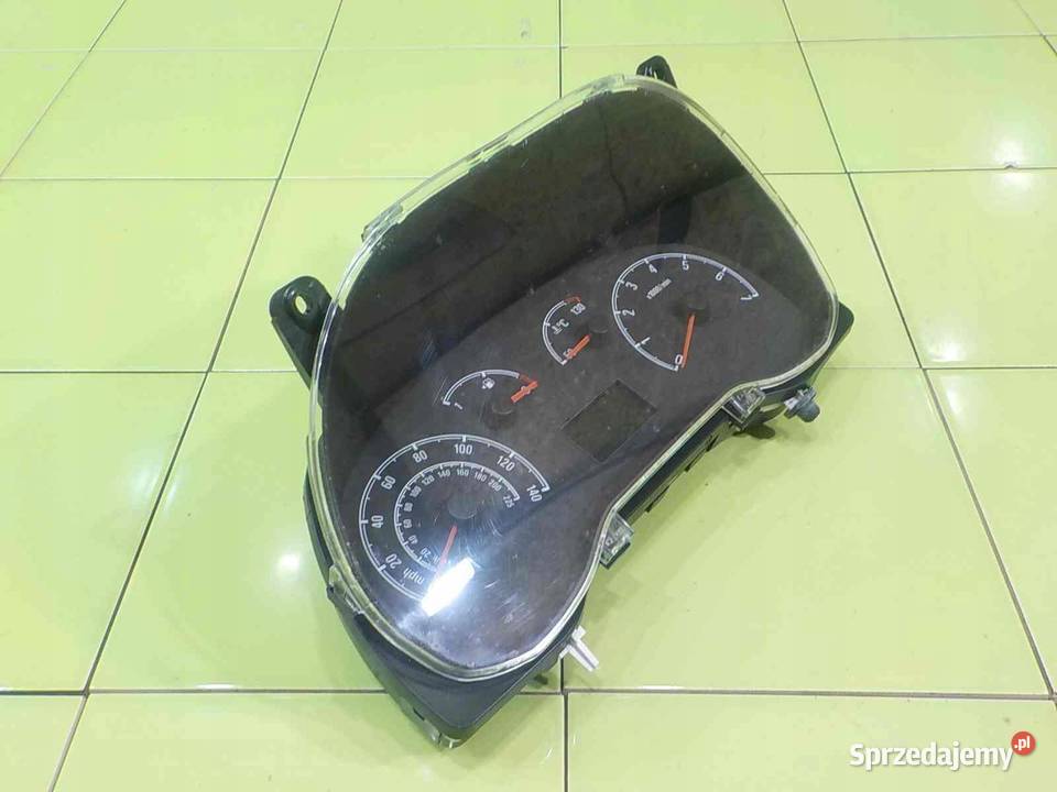OPEL COMBO D 13 CDTI 15r L1H1 licznik zegary Liczniki i zegary Suków