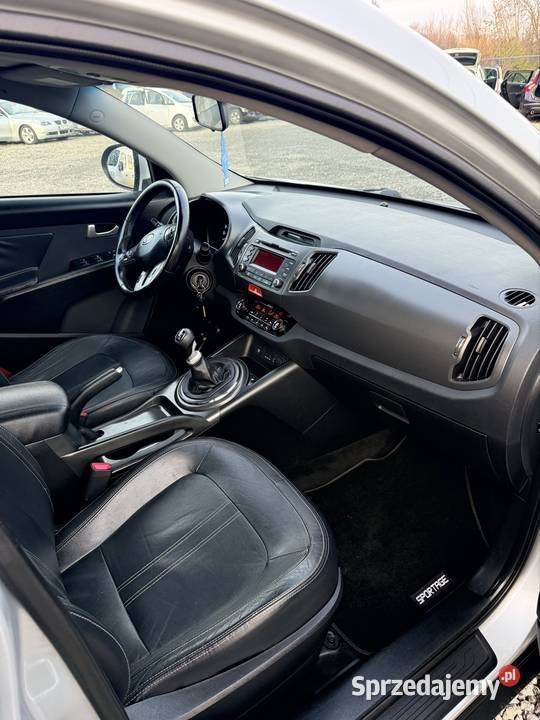 Kia Sportage 17 Crdi 2011r gniazdo AUX Tomaszów Lubelski sprzedam