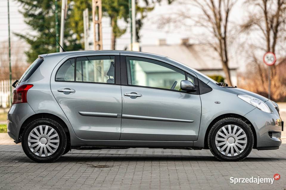 TOYOTA YARIS Zalesie