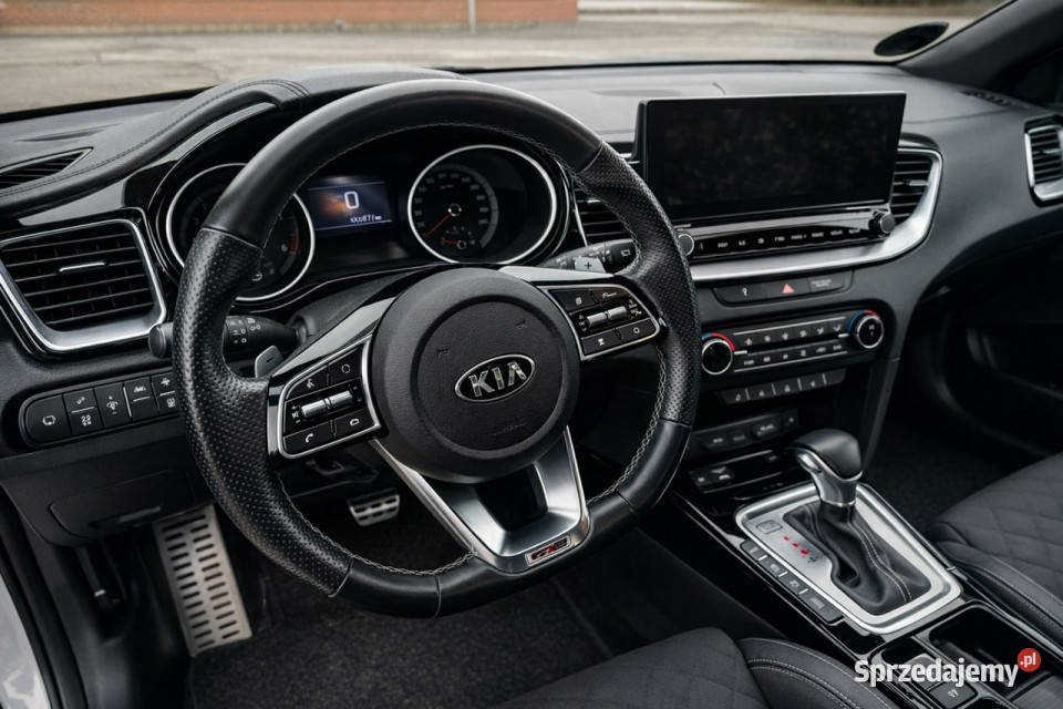 Kia Ceed III 2018 Sadlno