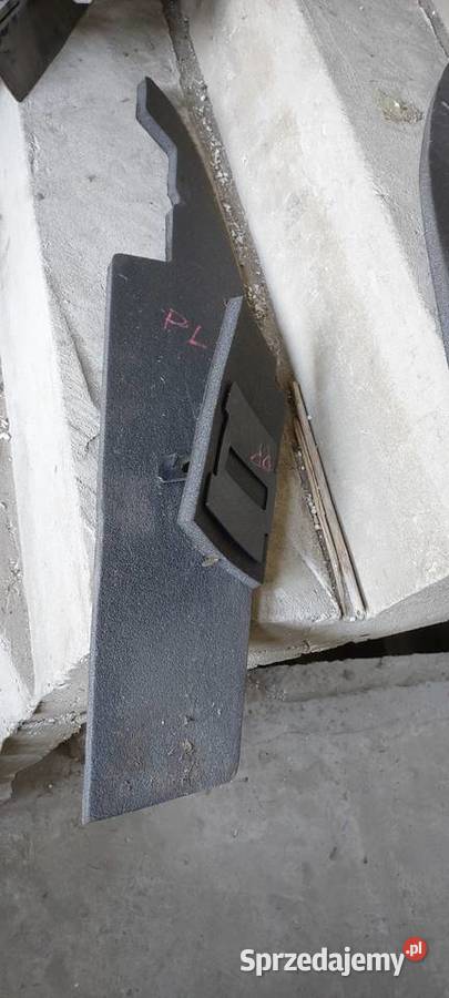 Wygłuszenia z gąbki pod przednie błotniki Łęczna