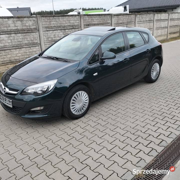 Opel Astra 2014 benzyna OPŁACONA 115KM wielkopolskie Wolsztyn