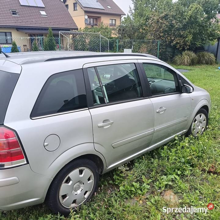 Opel Zafira 19CDTI srebrny Lipowa