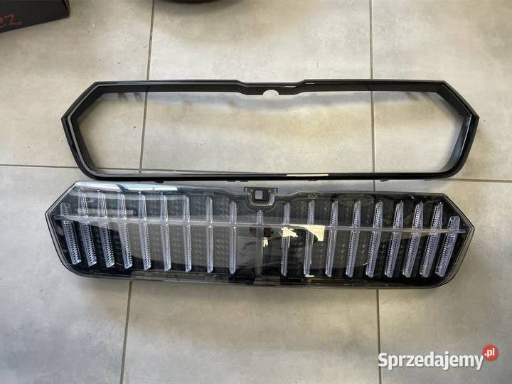 Skoda Enyaq elektryk zderzak atrapa przód Kozubszczyzna