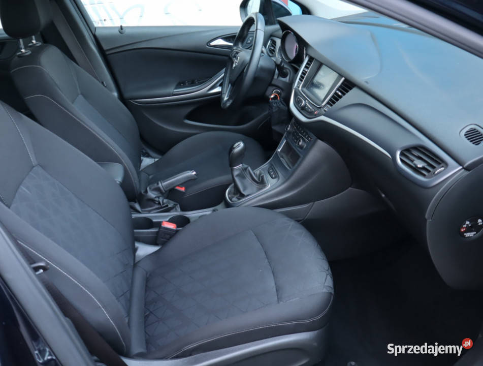 Opel Astra 14 T wielofunkcyjna kierownica sprzedam