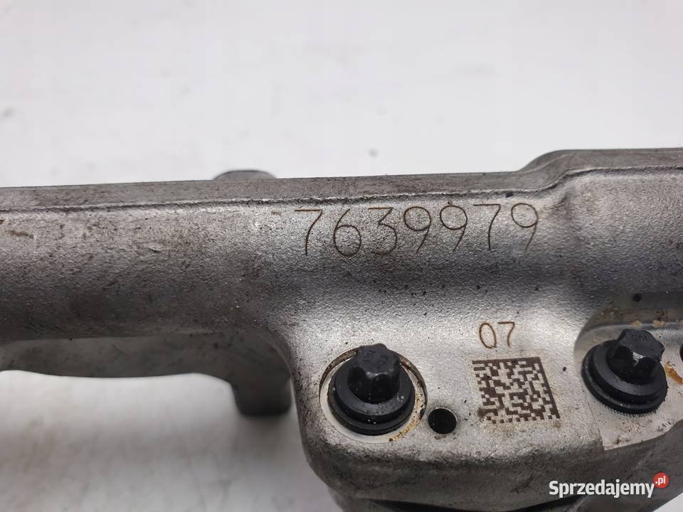 BMW F30 20 i LISTWA WTRYSKOWA paliwa 7639979 Rudka