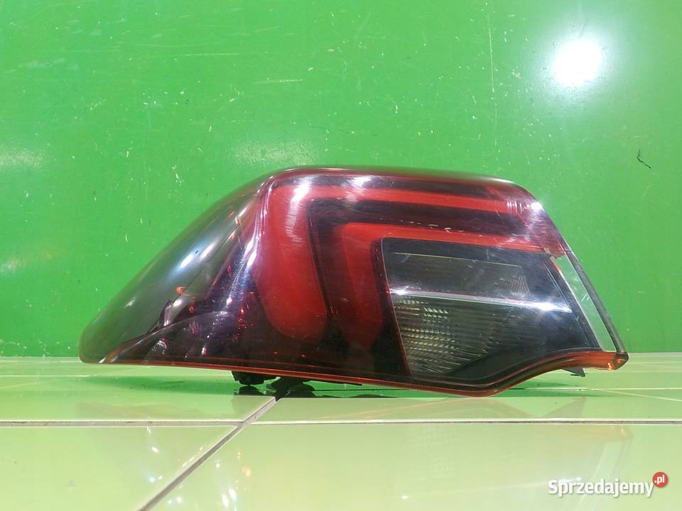 OPEL INSIGNIA B 16 CDTI 18r lampa lewa tyl osobowe Suków
