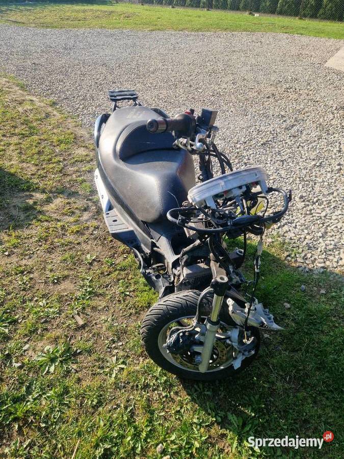 Suzuki burgman 125 w całości na części 2008r