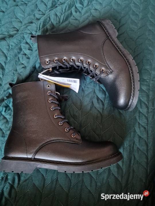 NOWE Botki damskie czarne połyskująceCLEVE Wrocław sprzedam