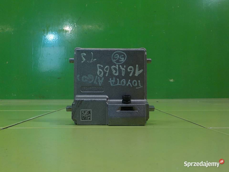 TOYOTA AYGO X 10 VVTI AUT 22r 5D modul kamera mazowieckie Suków