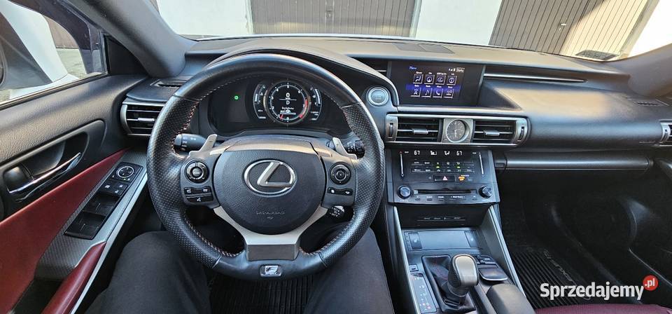 Lexus is350 fsport Węgorzewo