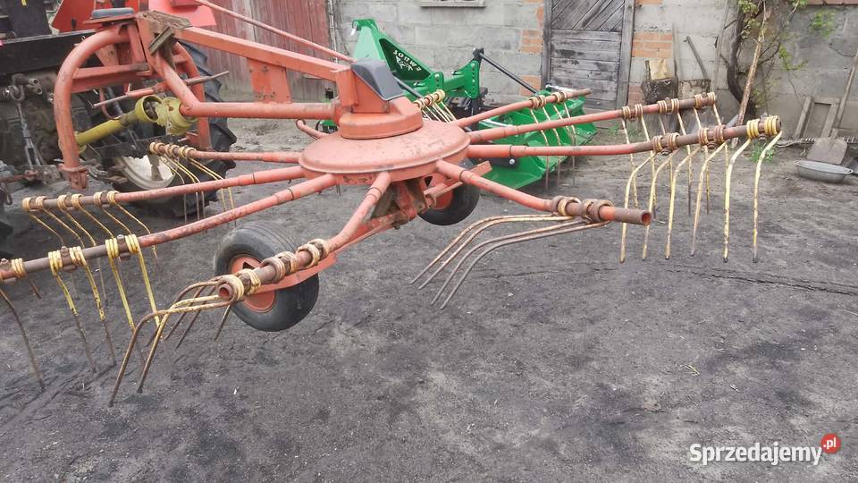 Zgrabiarka do siana Niemeyer RS 330 uszkodzony wielkopolskie
