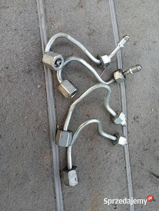 Bosch 7 809 127 01 listwa wtryskowa z przewodami sprzedam