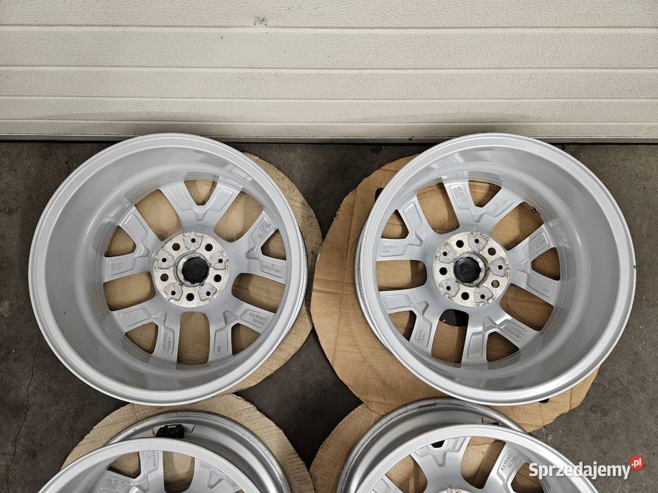 5x112 R17 Alufelgi BMW X1 F48 X2 F39 F45 F52 F44 Średnica 17" śląskie
