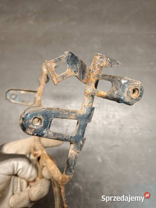 Stelaż uchwyt mocowanie lampy przód czachy Gołaczewy