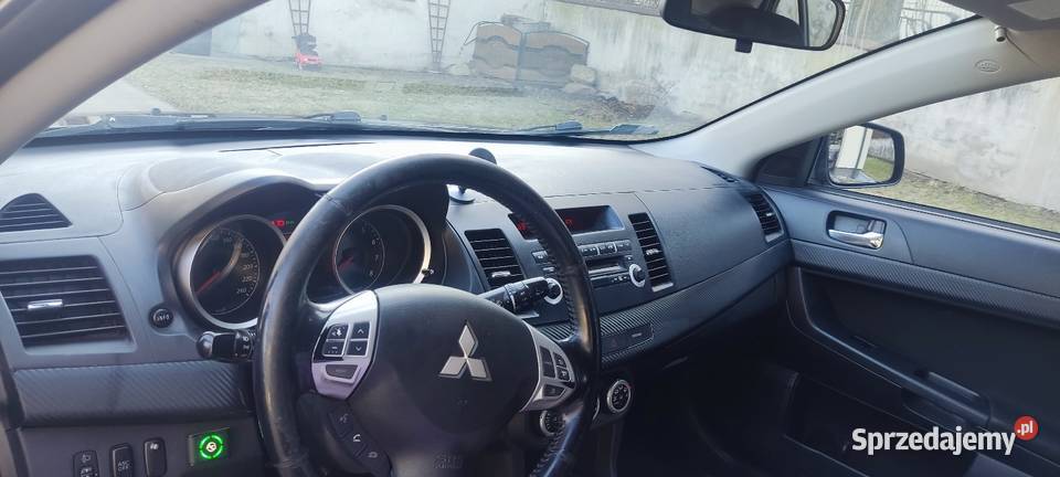 Mitsubishi Lancer Warka