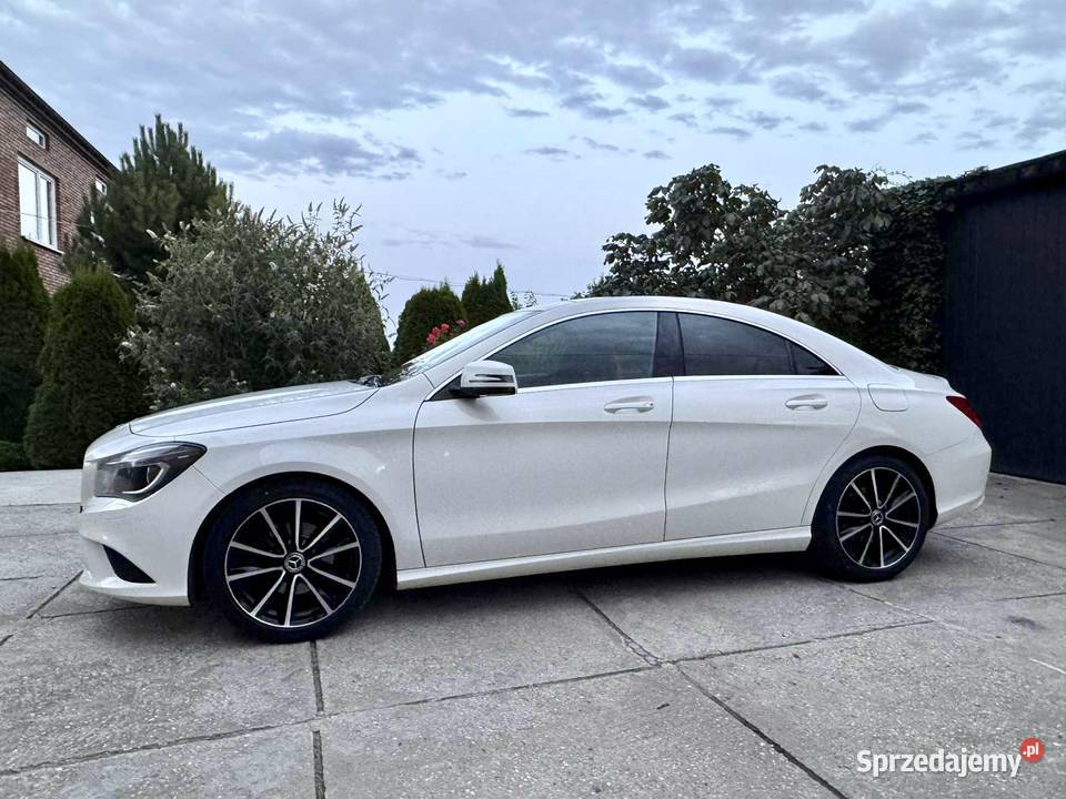 Mercedes CLA 16 benzyna 2013r Kazimierza Wielka