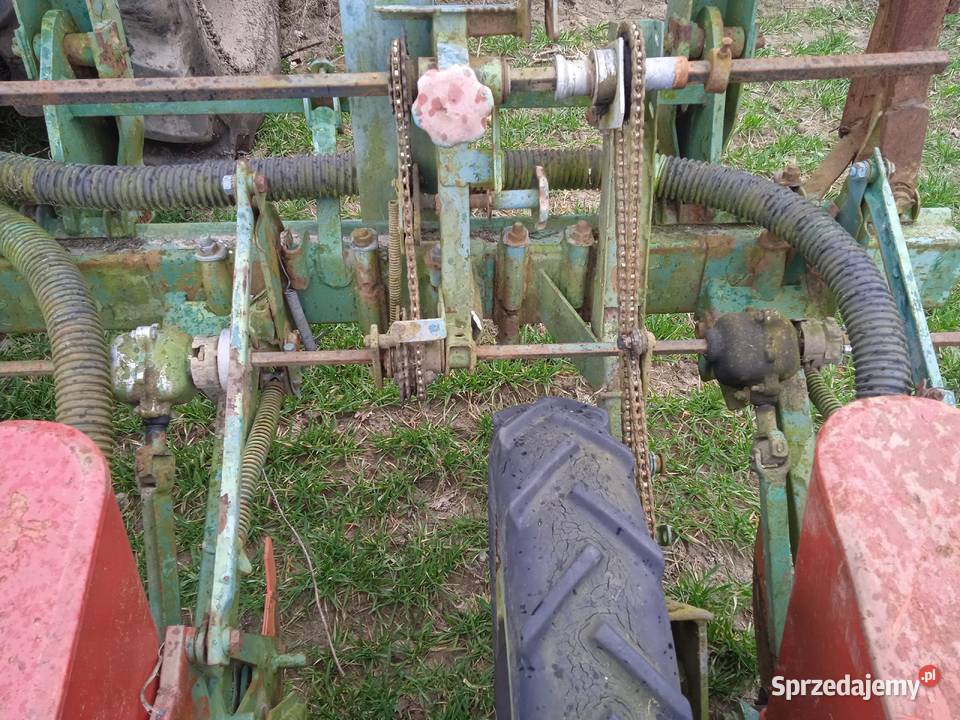 Siewnik do kukurydzy 6 rzędowy Nodet Pneumasem 2