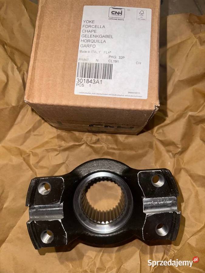 301843a1 Jarzmo wału napędowego Magnum MX
