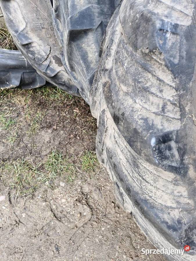 Opona Taurus 34085 r24 136 r24 Małowista